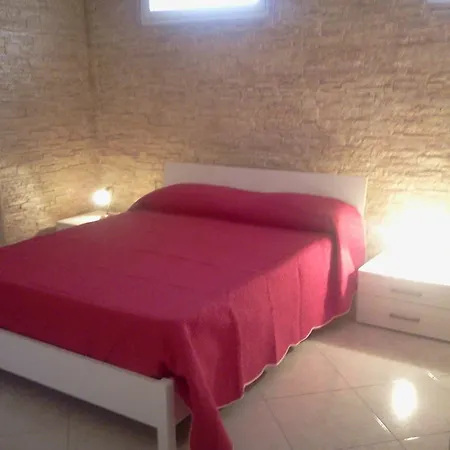 Casa Vacanze Marittima 2 Bed & Breakfast *