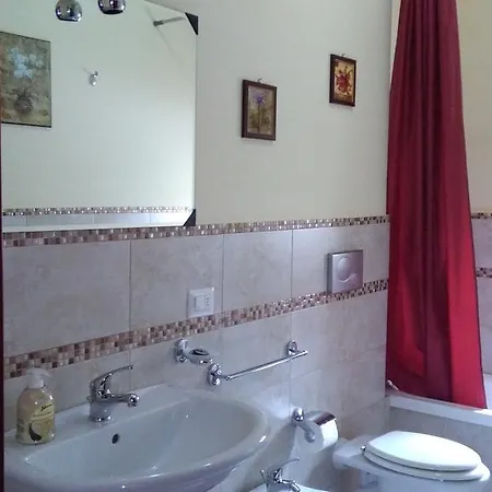 Bed & Breakfast Casa Vacanze Marittima 2 *